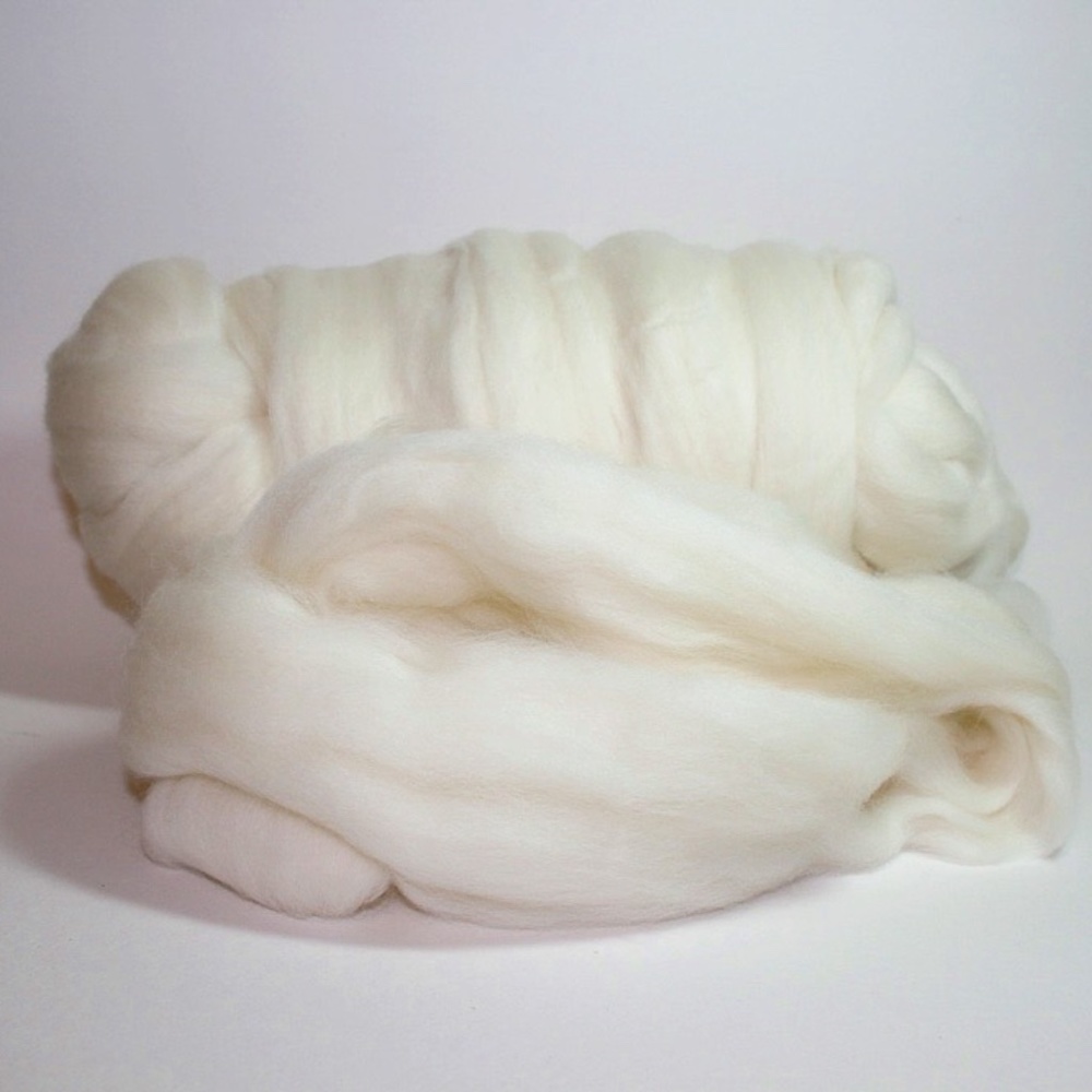 Merino Wool Top Roving Spinning Ecru 2 oz